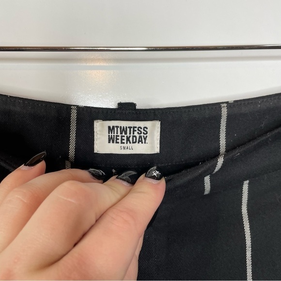 MTWTFSS Weekday Slacker Trousers Windowpane Print Small - Picture 5 of 7